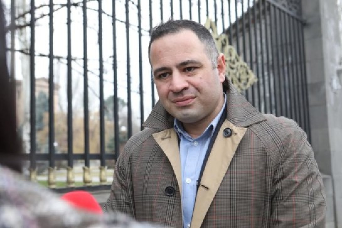 Քանաքեռ-Զեյթուն առողջության կենտրոնի սրտաբանը ստացել է այնպիսի ցածր աշխատավարձ, որ դուրս է եկել աշխատանքից