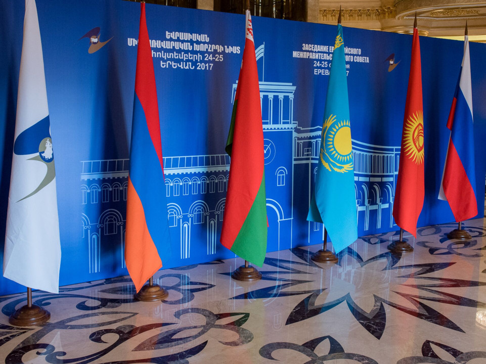 «Եթե դուրս գանք ԵԱՏՄ-ից, ծիրանն ու լոլիկը ո՞ւմ ենք վաճառելու»