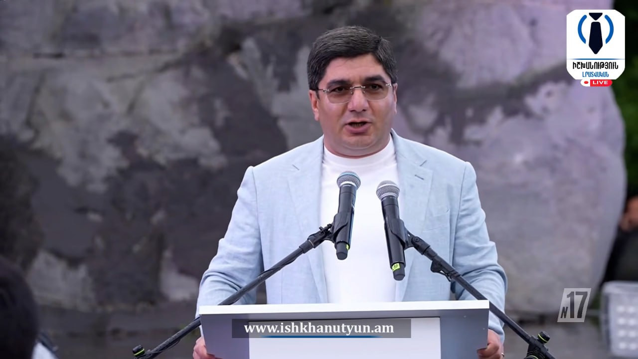 8 միլիարդ դոլար պարտք են վերցրել, փողերը մսխել,Երևանում անգամ մեկ մանկապարտեզ չեն կառուցել․Մանուկյան
