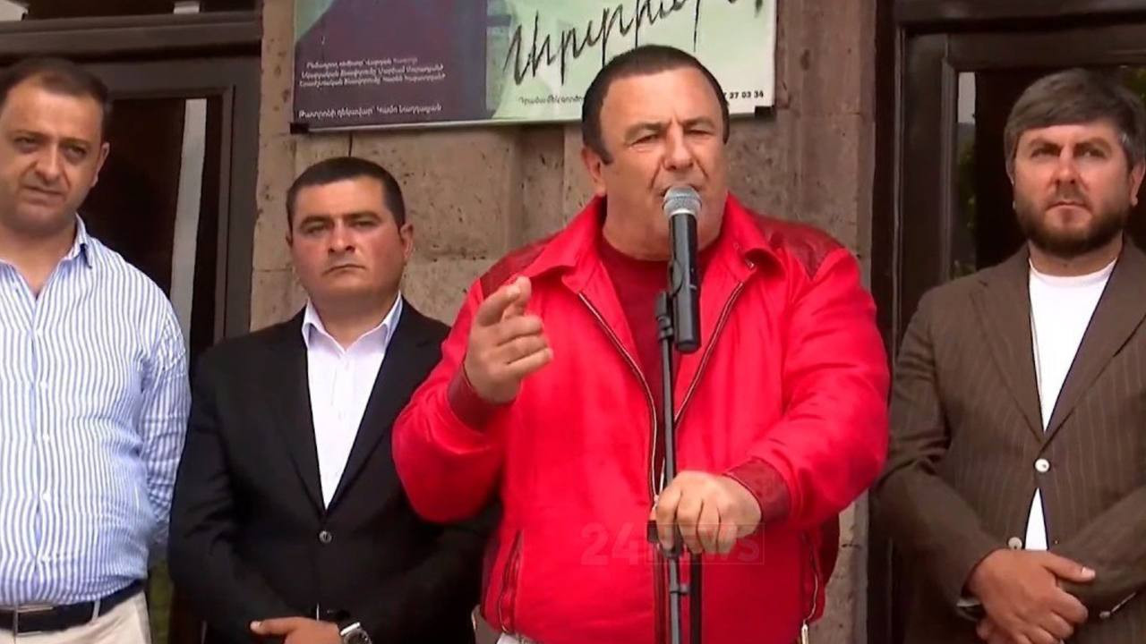 Օվկիանոսից օվկիանոս թնդում ա Քրիստոսի արձանը, 100 մլրդ փող ա մտնելու երկիր. Գագիկ Ծառուկյան