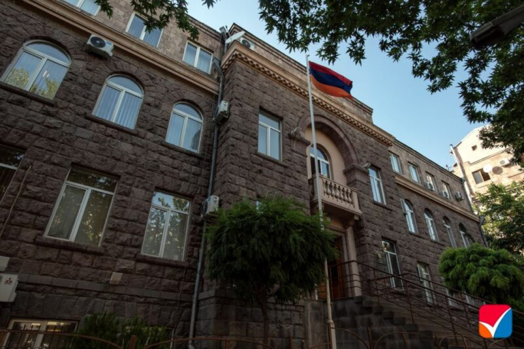 ԿԸՀ-ն հորդորում է քվեարկության գնալիս թվեր կրող հագուստ չկրել