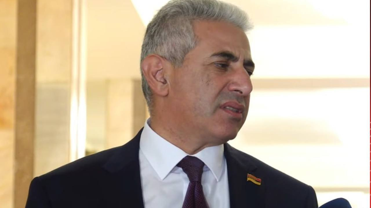 Արգելք է դրվե՞լ ձեր ելույթների վրա․ լրագրողը՝ Ղազարյանին
