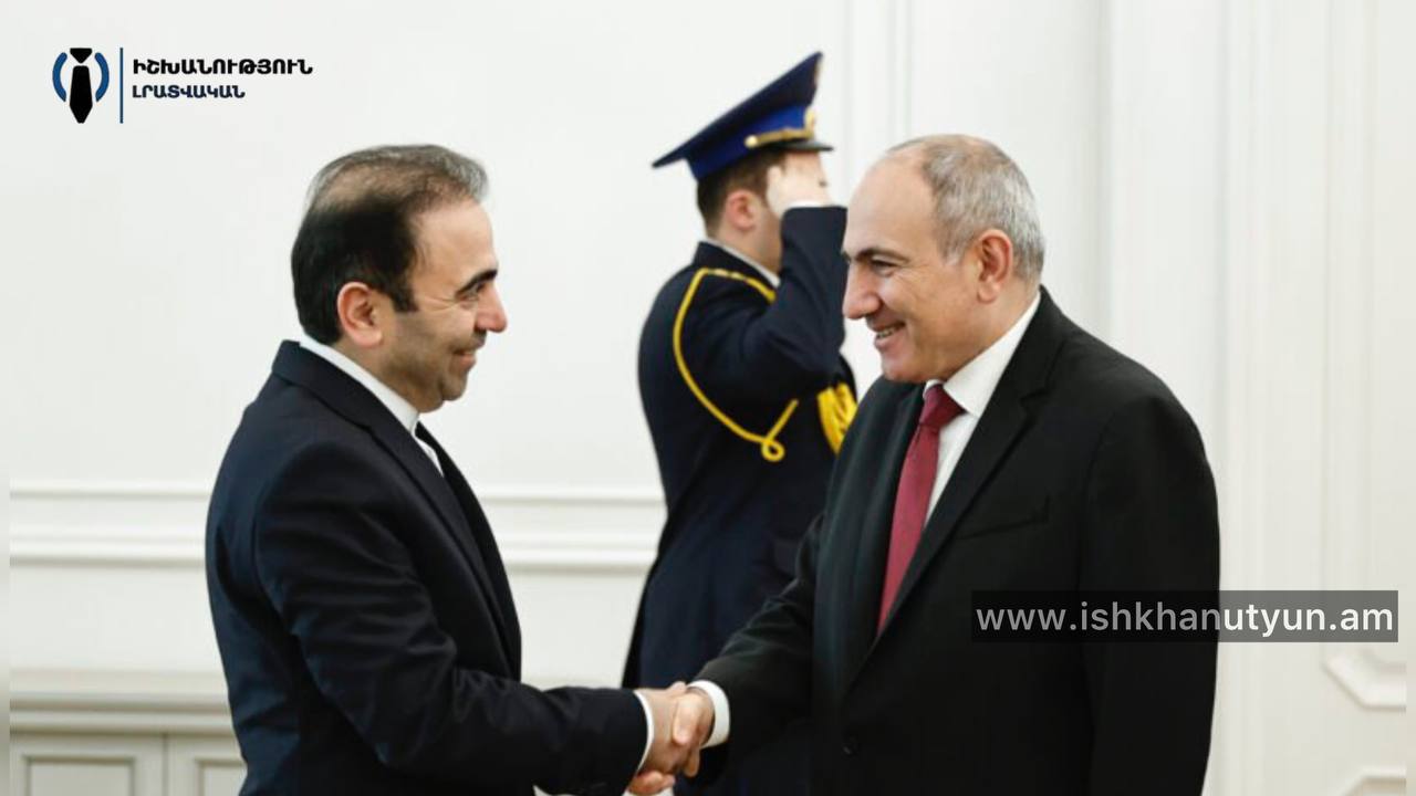 Փաշինյանը և Իրանի դեսպանը նշել են երկու երկրների միջև երկաթուղային կապի ապահովմանն ուղղված քայլերը
