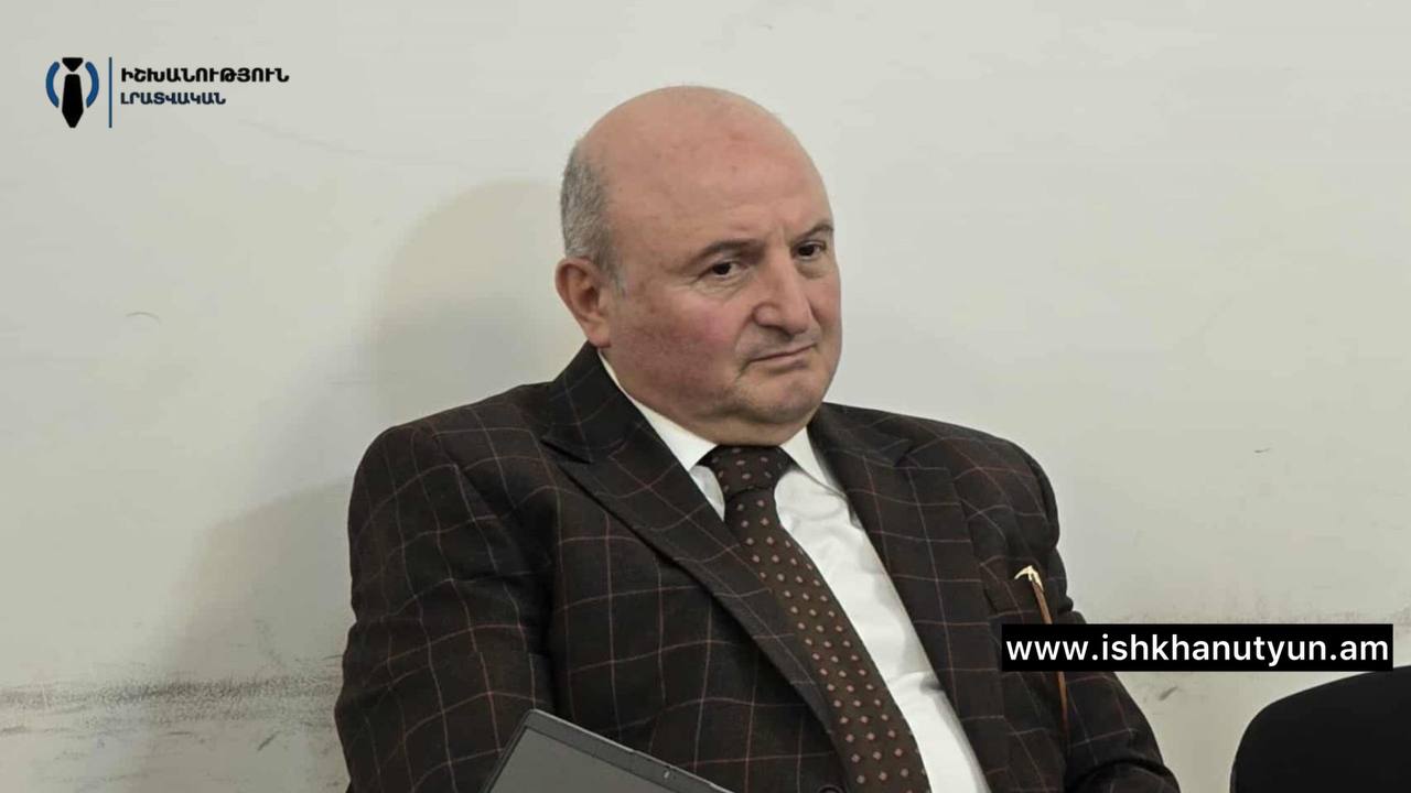 «Չէի պատկերացնում, որ ձեզ կշնորհավորեմ բանտախցից»․ Վարդան Ղուկասյանն ԱԱԾ մեկուսարանից շնորհավորել է Ամանորը