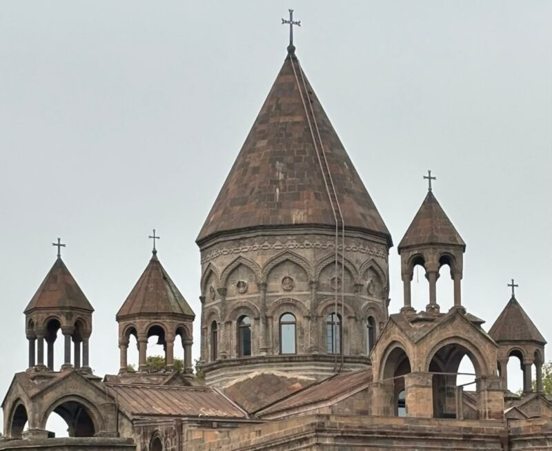 Մայր Աթոռը կոչ է անում ՀՀ կառավարությանը կանխել Արցախի հոգևոր ժառանգության ոչնչացումը