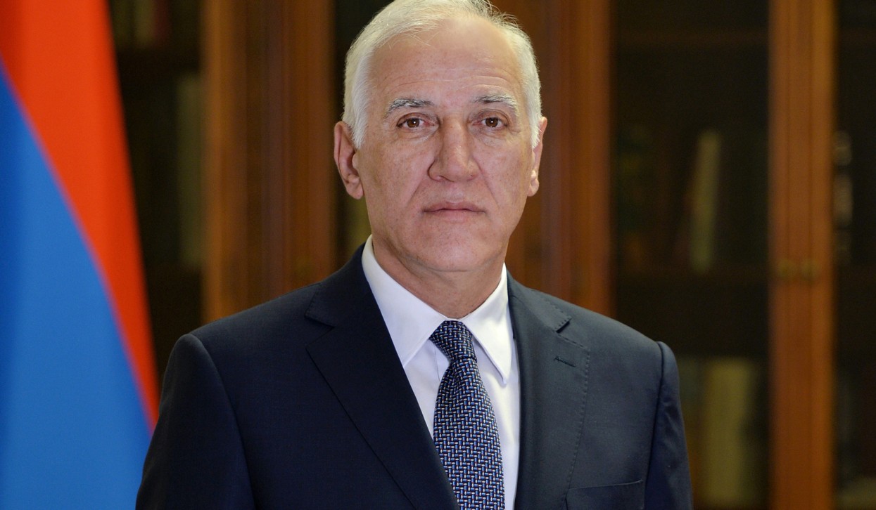 ՀՀ նախագահը մի շարք օրենքներ է ստորագրել